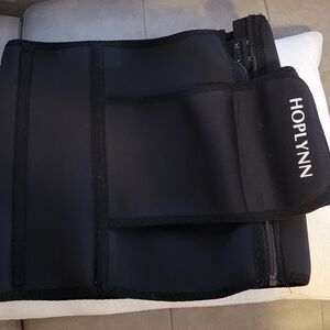 Size Large HOPLYNN Black Waist Trainer